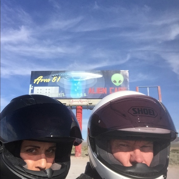 Meet your Poshers, Amy and Mike. - Picture 7 of 8